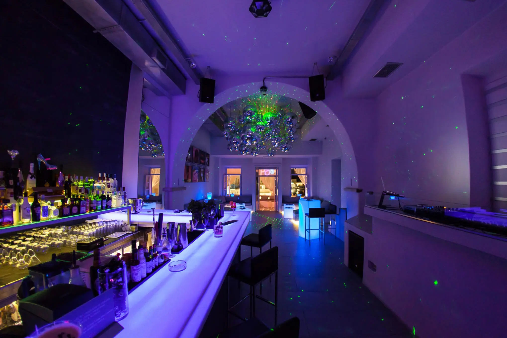 @54 bar in mykonos