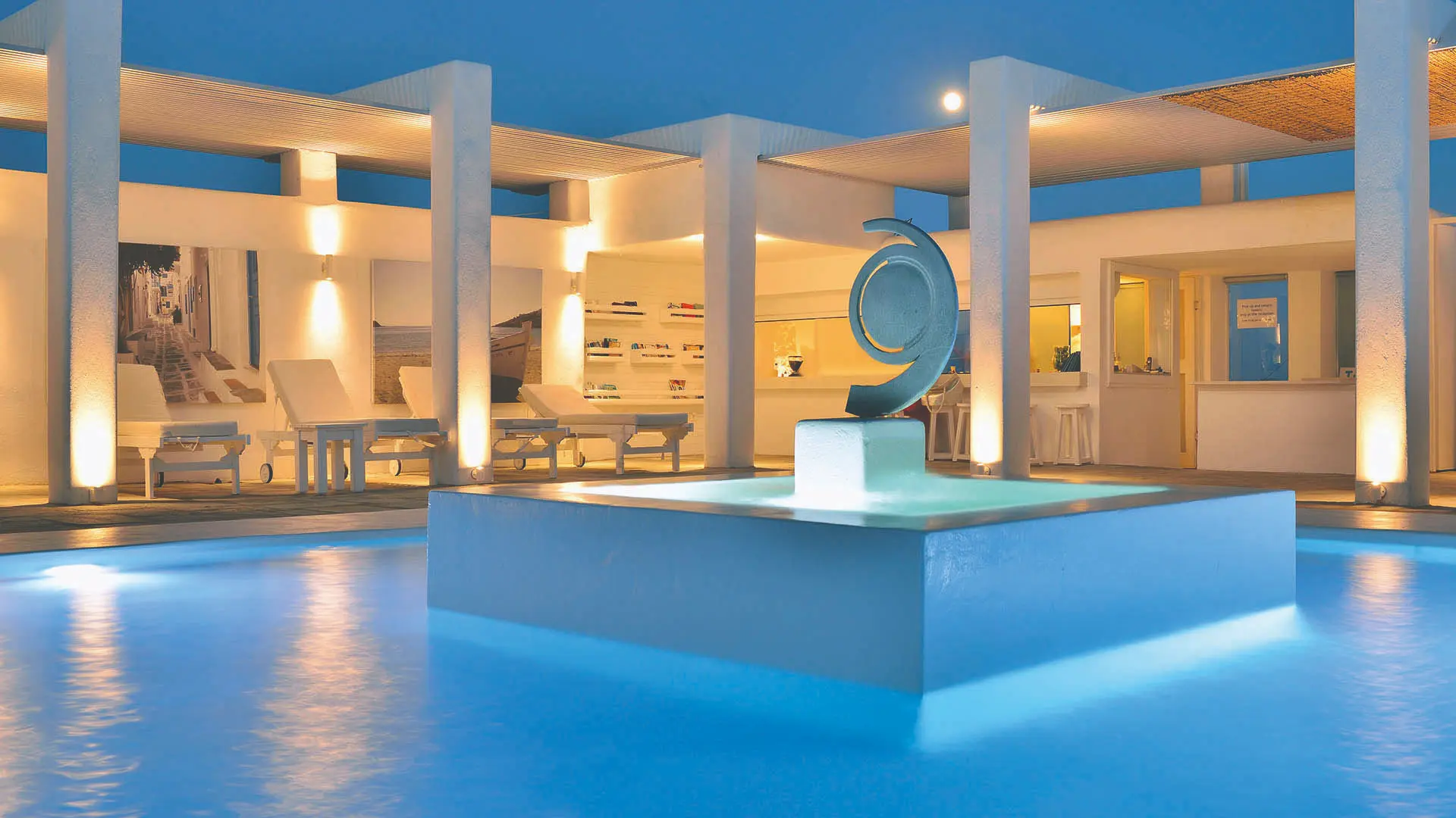 Palladium-Pool01