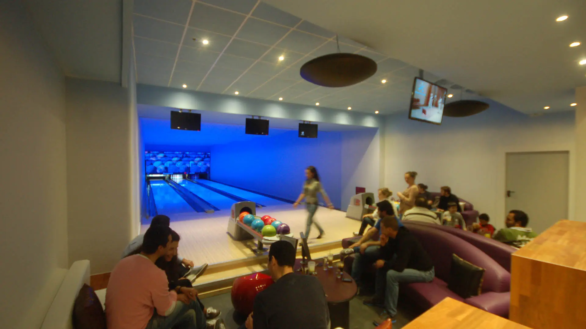 bowling center in mykonos